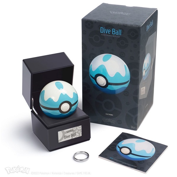 Pokémon - Diecast Pokeball Replica Sculpture: Dive Ball - 8cm